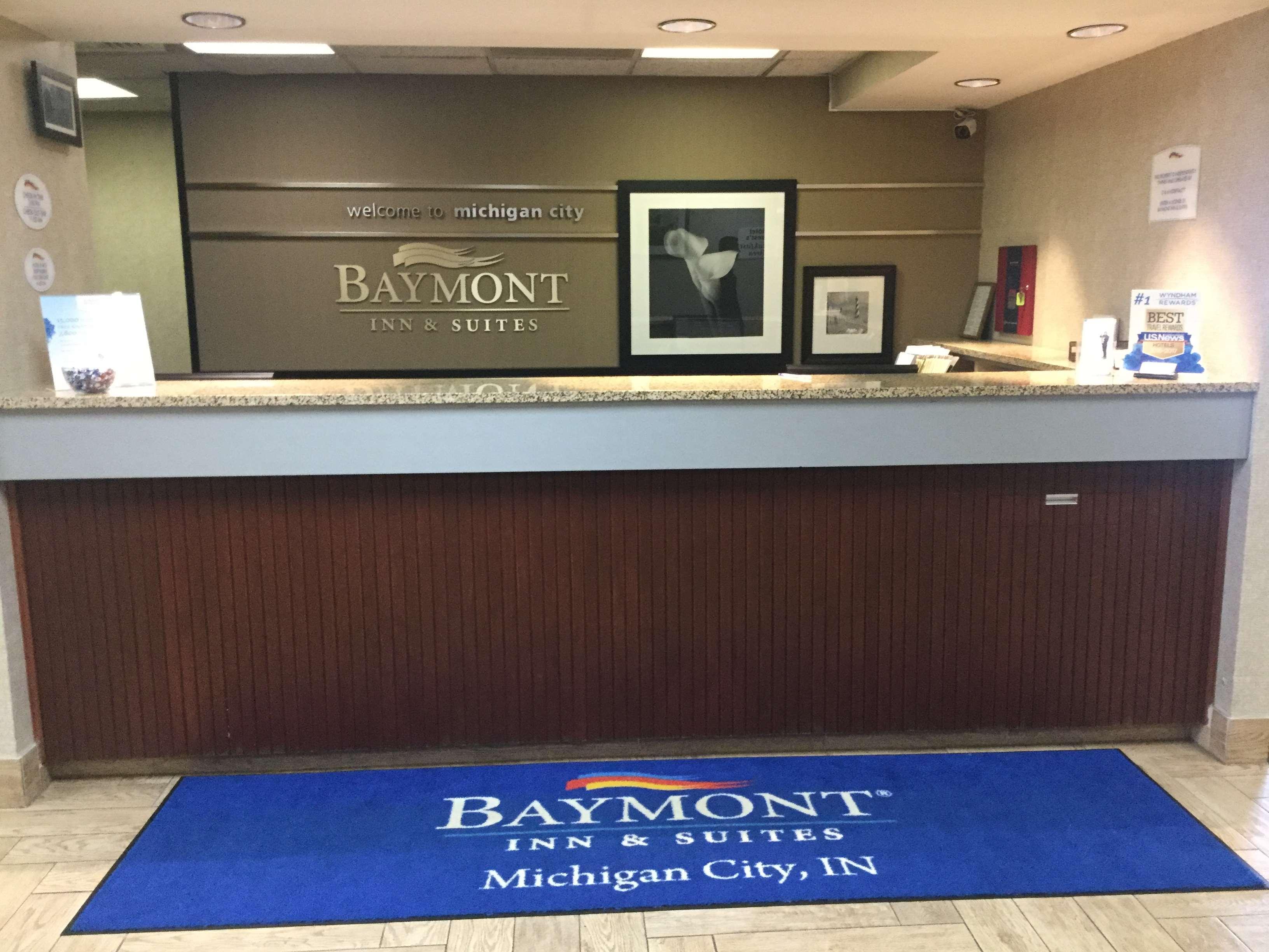 Baymont By Wyndham Michigan City Hotel Exterior photo